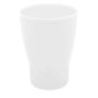 Tazza bianca per campeggio dal design semplice.