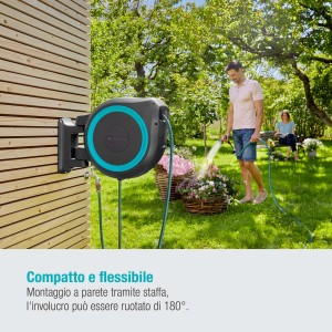 Avvolgitubo a parete per un'irrigazione del giardino confortevole.