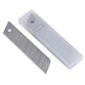 Lame per cutter t.b.t. in set con scatola di conservazione.