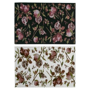 Due t.b.t. Stuoie con motivo a melograno in bianco e nero.