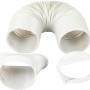 Accessori per condizionatore portatile: tubo di scarico, adattatore per finestra e ugello in bianco.