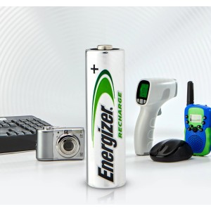 Energizer Power Plus AA batteria ricaricabile, 2000 mAh, confezione da 4, per dispositivi a medio consumo.