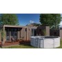Piscina rotonda Gre Finlandia con look Nordic e scaletta in giardino.