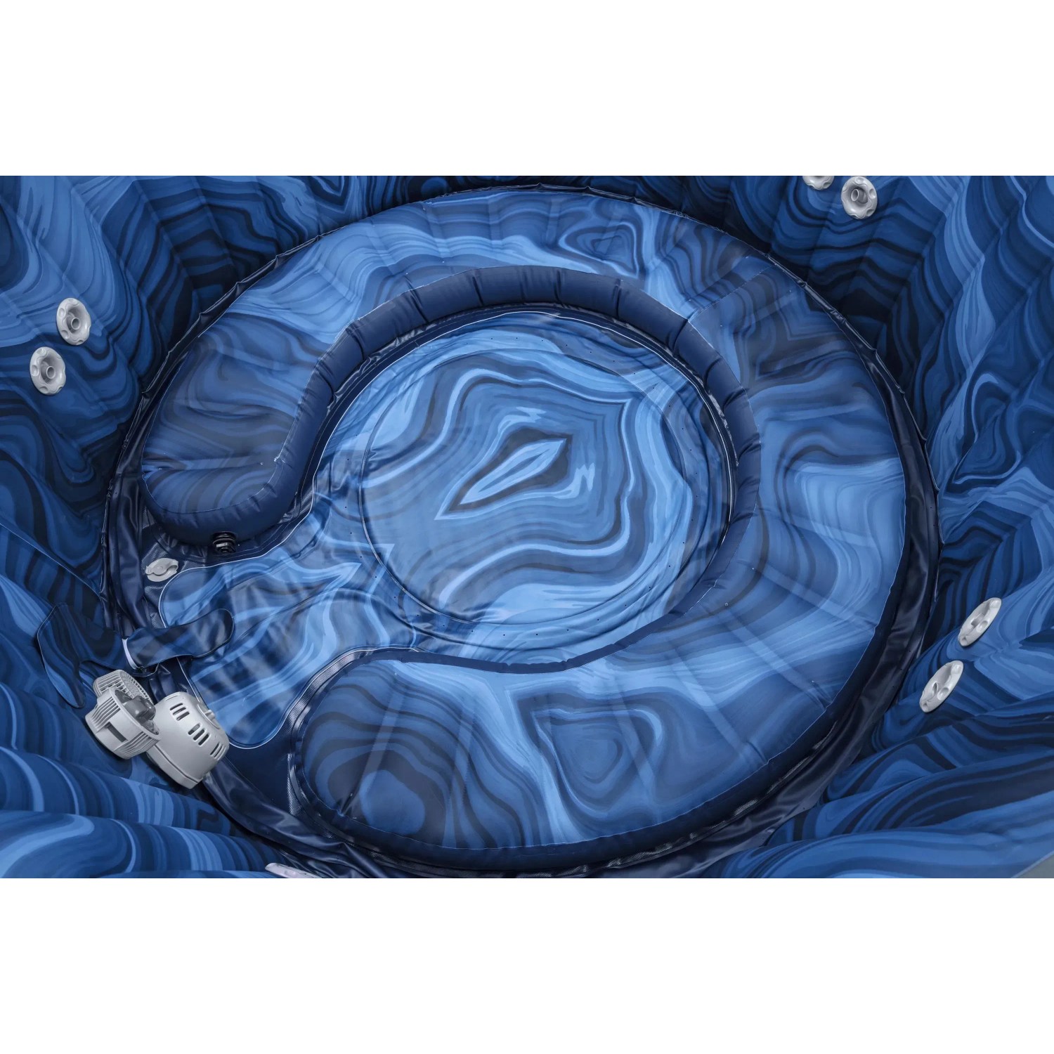 Vista interna: Vasca idromassaggio rotonda Bestway LAY-Z-SPA Santorini con effetto marmo blu.