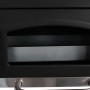 Dettaglio: Grill a carbone Jamestown Jaxon XL con sportello aperto al contenitore del carbone.