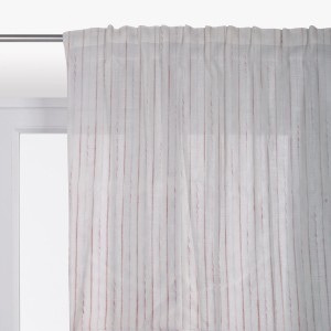 Tenda t.b.t., tenda bianca con sottili strisce per decorare la finestra.