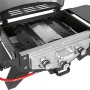 Barbecue a gas t.b.t. con ripiani e coperchio aperto.