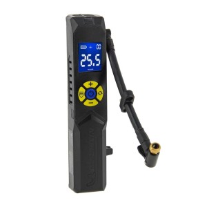Gonfiatore digitale nero per pneumatici per riparazioni auto con tubo e display.
