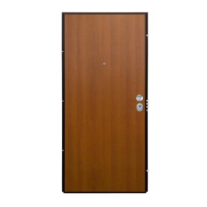 Porta blindata t.b.t. effetto legno con telaio nero.