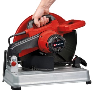 Troncatrice per metalli Einhell TC-MC 355/1: Sega per metalli rossa con mano sull'impugnatura.