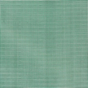 Zanzariera verde, primo piano della struttura a maglie.