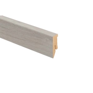 Battiscopa in legno grigio t.b.t., vista di profilo.