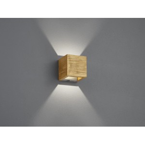 Lampada da parete quadrata Trio LED Brad in vero legno e metallo effetto nickel anticato.