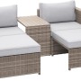 Set lounge Olea Compact 3 pezzi in polyrattan con cuscini grigio chiaro per balcone o terrazza.