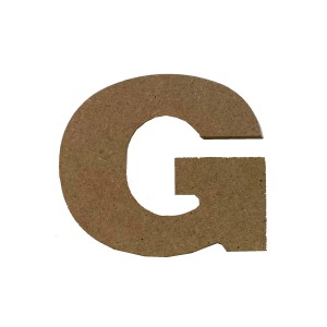 Lettera G in legno, adatta come decorazione da parete.