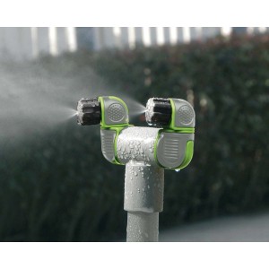 t.b.t. Attacco per irrigazione per tubo da giardino con due ugelli.