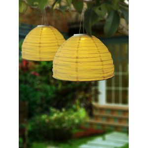 Globo LED solare a sospensione in lino bianco, Ø 40cm, H: 30cm, per un'illuminazione d'atmosfera in giardino.