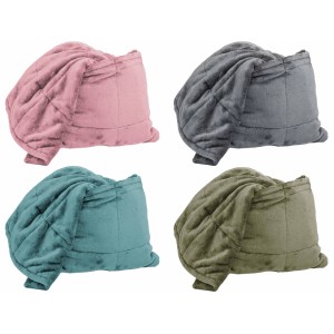 Quattro coperte/plaid trapuntate colorate (t.b.t.) in rosa, grigio, turchese e verde oliva.