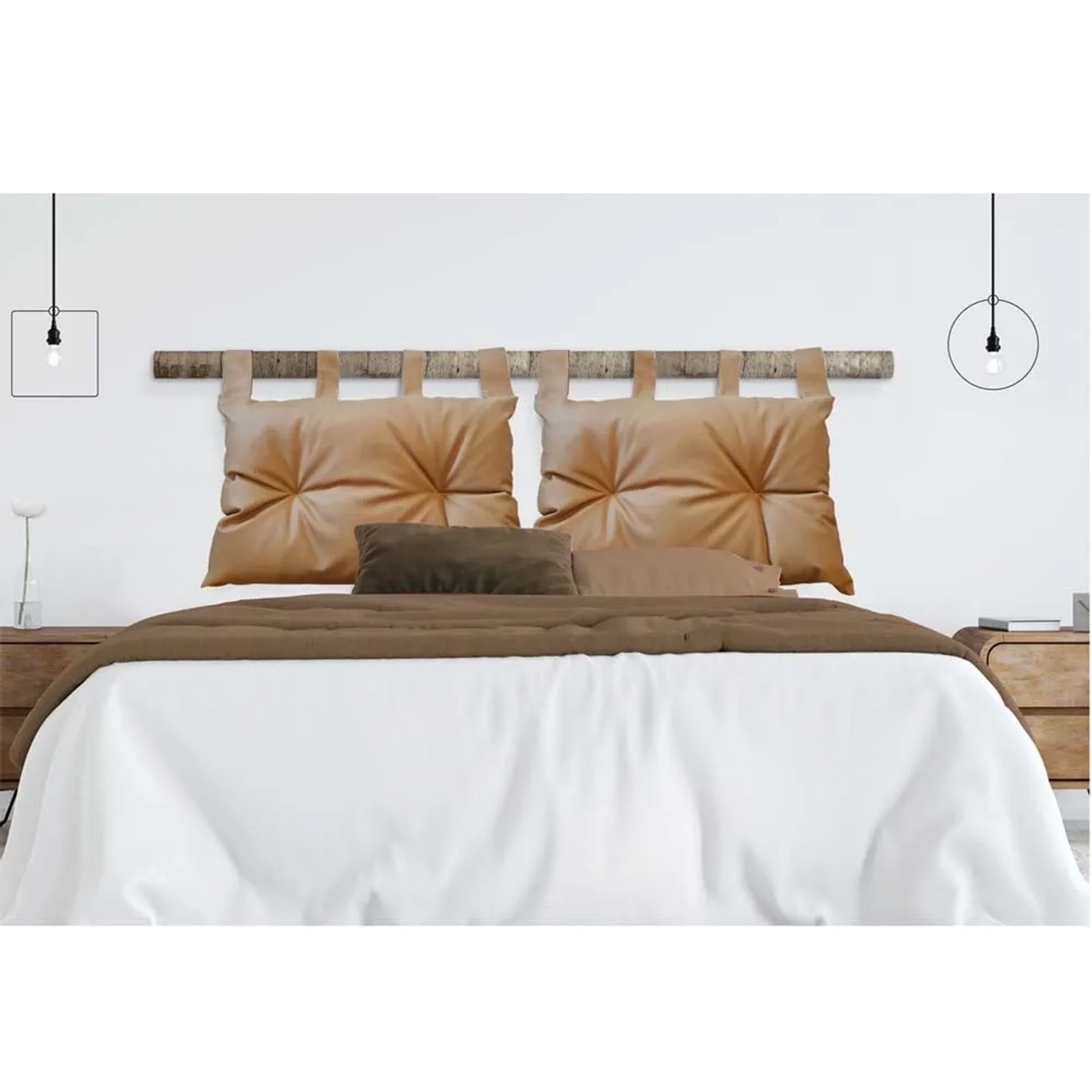 Letto con cuscini t.b.t. marroni e testiera in camera da letto.