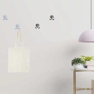 Appendiabiti a parete con borsa in tessuto, parte della serie Organizer armadio.