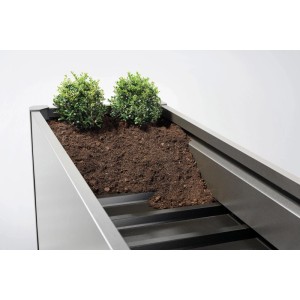 Fioriera metallica Biohort Belvedere Mini grigio scuro metallizzato con terra, piante e fondo intermedio.