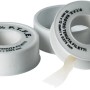 Tre rotoli di nastro sigillante bianco in PTFE per raccordi in acciaio.