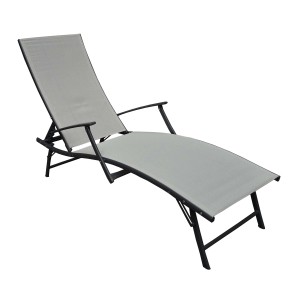 Lettino prendisole t.b.t. grigio con struttura nera per giardino e terrazza.