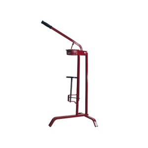 Macchina rossa t.b.t. per la raccolta della frutta, dettaglio.