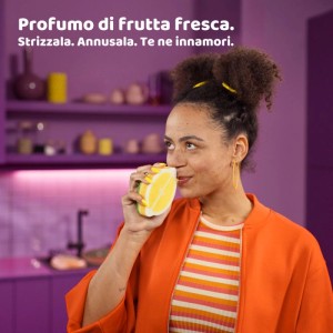 Spugna abrasiva antigraffio profumata limone Punch by Vileda