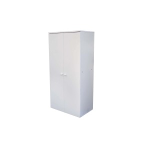 Scarpiera bianca a due ante. Ideale per riporre le scarpe.