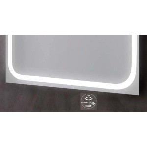 Specchio rettangolare t.b.t. con illuminazione LED e controllo a sensore.