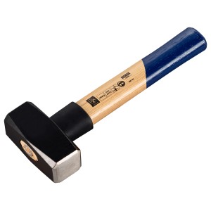 Mazzetta LUX Comfort, 1000 g, con manico in frassino e manicotto di protezione.