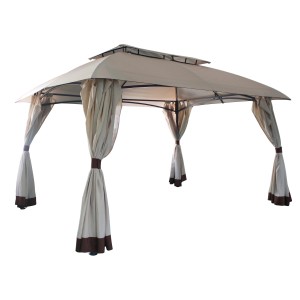Gazebo beige con tende per giardino e patio.