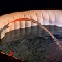 Cascata LED Bestway LAY-Z-SPA in vasca idromassaggio, getto d'acqua illuminato.