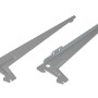 Due staffe angolari argentate a un foro, 28 cm, per mensole e costruzione di mobili.