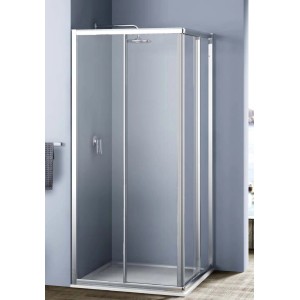 Box doccia angolare t.b.t. con porta scorrevole e telaio argentato.