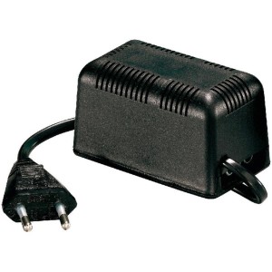 Alimentatore nero t.b.t. per accessori video con spina europea.