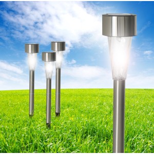 Luci solari a LED con vetro ritorto, acciaio inossidabile, per esterni, 4 pezzi nel prato.