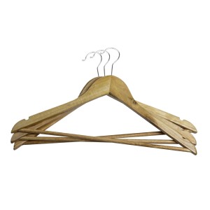 Set di grucce in legno per organizer armadio, con ganci in metallo.