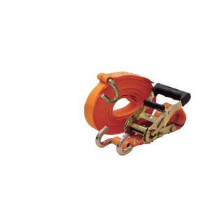 Cinghia di fissaggio arancione con cricchetto e ganci per il fissaggio del carico.