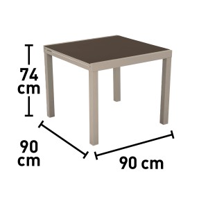Tavolo da giardino quadrato con dimensioni 90x90x74 cm.