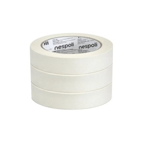 Pila di tre rotoli di nastro adesivo t.b.t. di Nespoli.