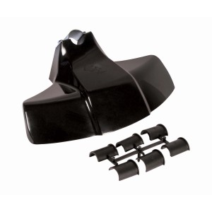 Protezione nera per decespugliatore con accessori.