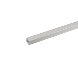 Profilo quadrato in alluminio argentato, 2x2x200 cm, anodizzato.