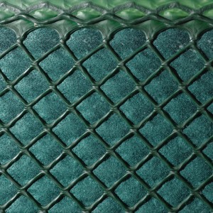 Frangivista verde t.b.t. in rete plastica per giardino e balcone.