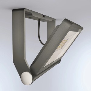 Faretto LED Steinel XLED one antracite, luce esterna orientabile per montaggio a parete e soffitto.