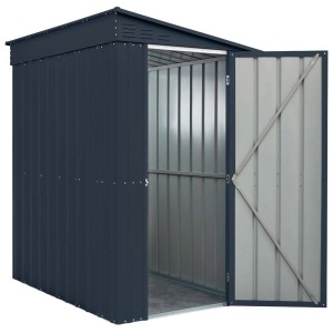 Casetta da giardino in metallo t.b.t. grigio scuro con porta aperta. Rimessa per attrezzi.