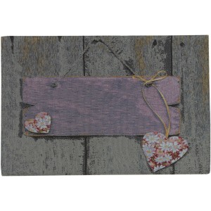 Tappetino t.b.t. con design in legno e cuore. Tappetino decorativo per interni.