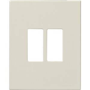 Placca t.b.t. per interruttori e prese, color crema.