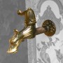 Rubinetto color ottone a forma di drago per fontane da giardino.